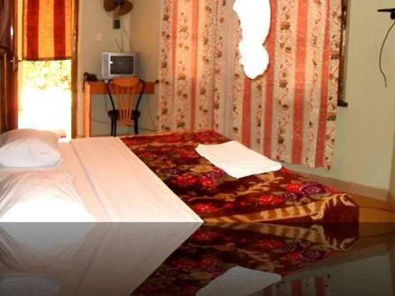 ** Hotel Tal Cottages Kampala Uganda
